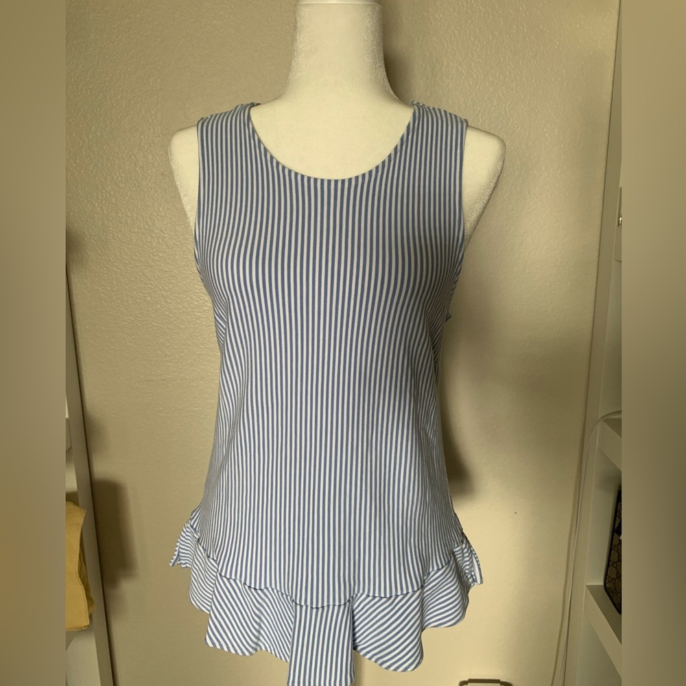 ‼️SALE‼️6 for $20.

 ANN TAYLOR  top